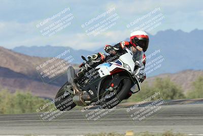 media/Nov-16-2025-Race Pace (Sun) [[8c5fa54630]]/Non Verified Riders (1st 20 Minutes)/7-Turn 9 Entry (210pm)/